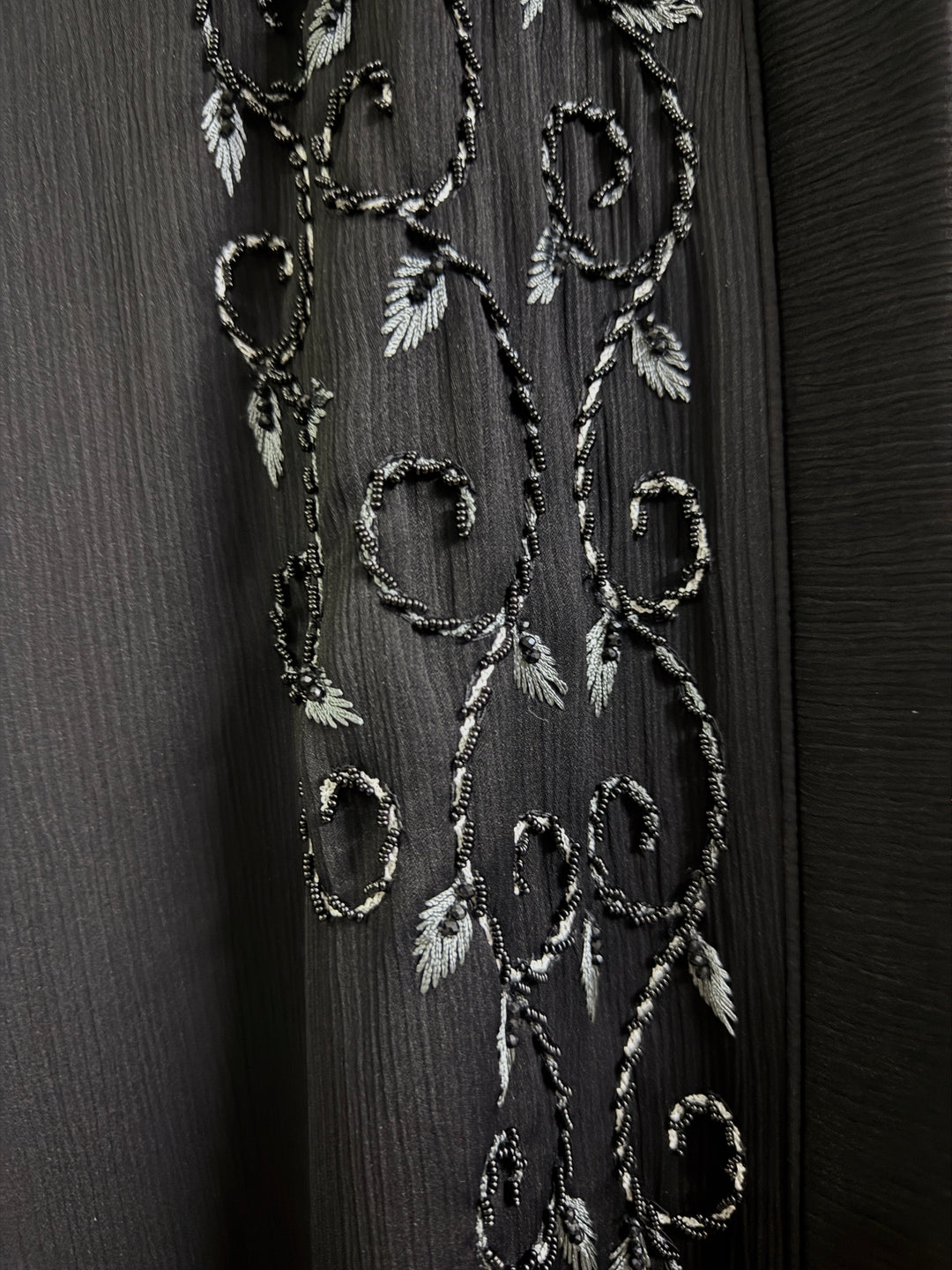 Premium Front Open Abaya with Handwork Detailing – Party & Casual Modest Fashion