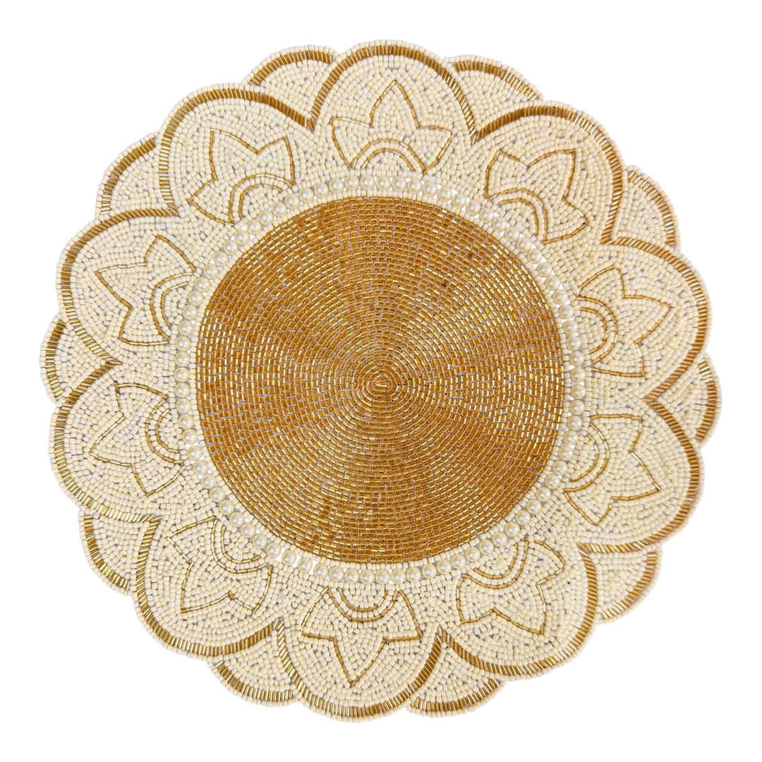 Beaded placemat for festive decor