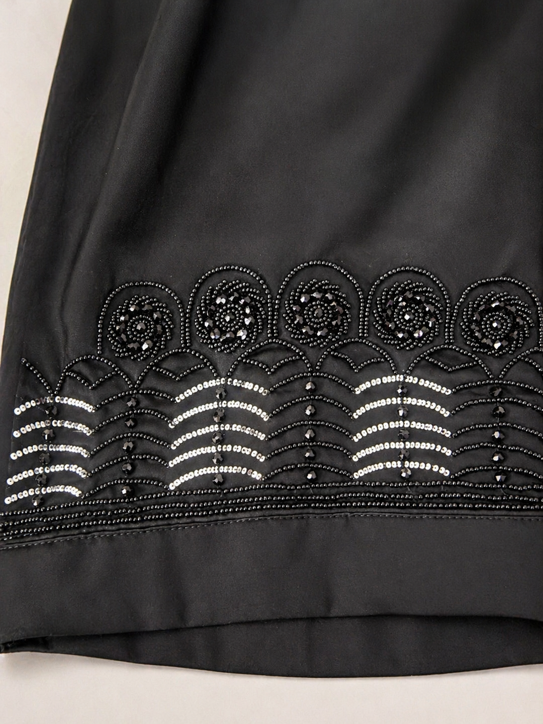 Luxury Black Abaya with Scallop Wave Handwork Sleeves | Premium Katri Nida Fabric | Elegant Modest Wear